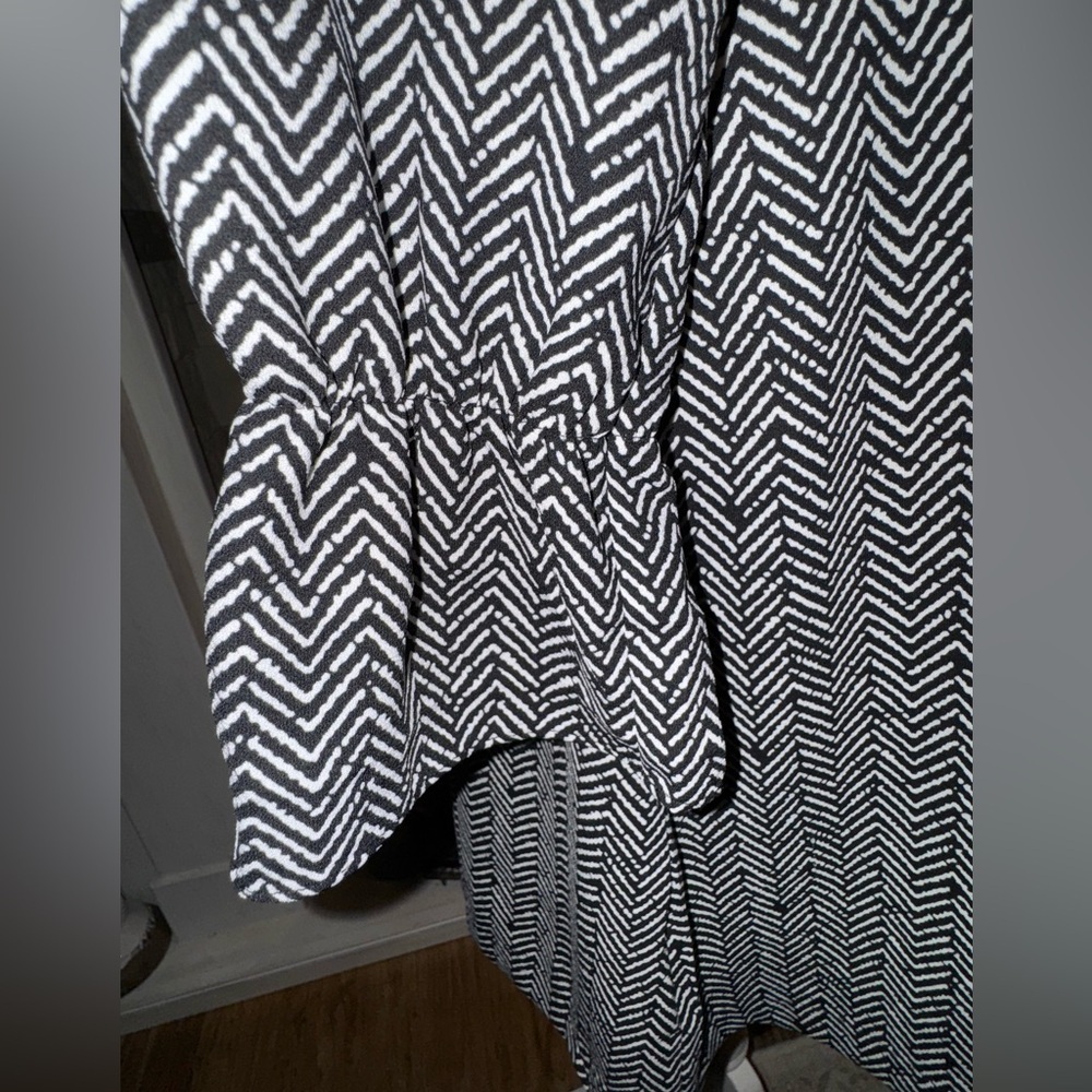 Mango shift dress. Herringbone pattern. EUC. Size… - image 5